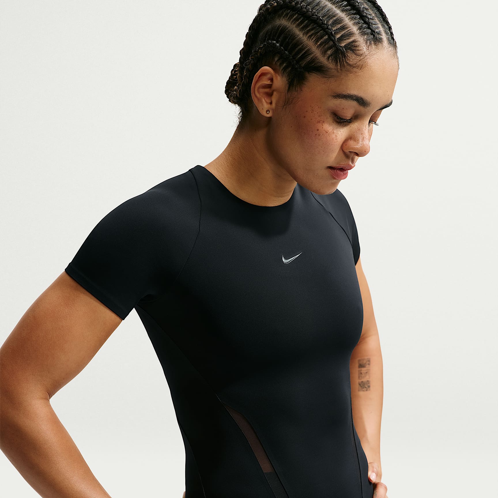 Nike Universa Women's Mesh Short-Sleeve Top. Nike.com